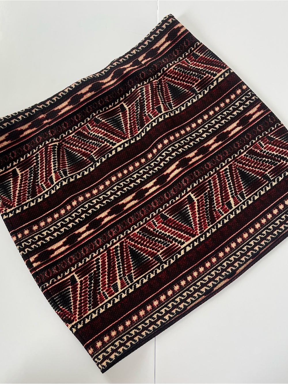 Dynamite Black and Red Patterned Skirt